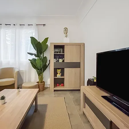 Apartman Avec Balcon & Jardin Saint-Bonnet-de-Mure