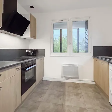 Apartman Avec Balcon & Jardin *